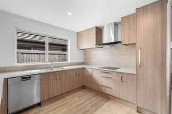 42 Centennial Avenue, Riccarton