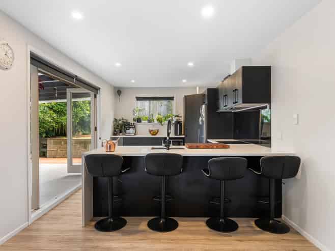 110 Canongate Street, Birkdale