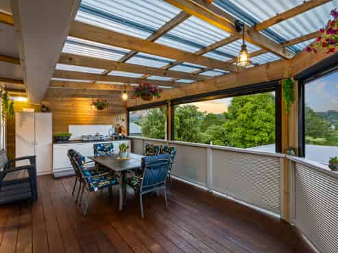 12 Knox Road, Swanson