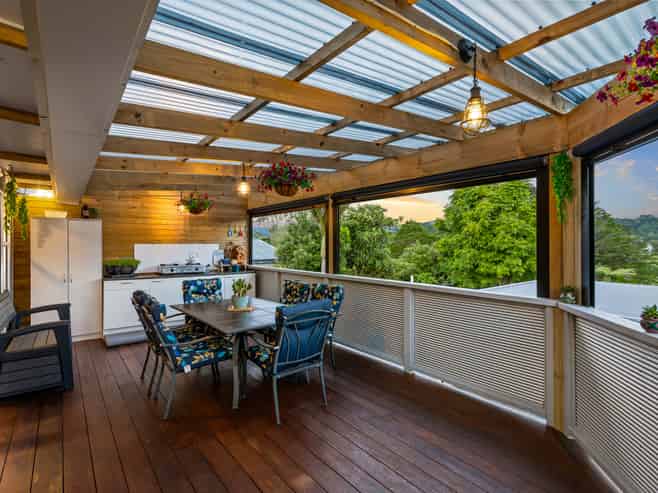 12 Knox Road, Swanson