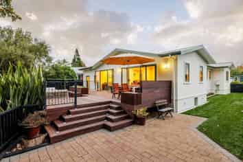 16 Cranwell Place, Hillcrest