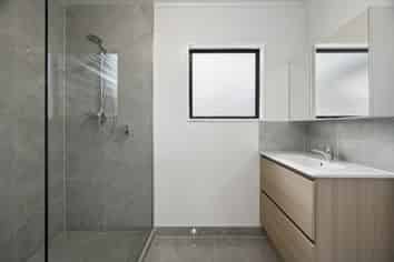 25A Brookland Road, Western Heights