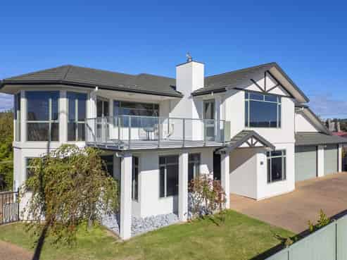 905 State Highway One, Waitahanui