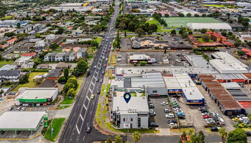 5/151 Lincoln Road, Henderson