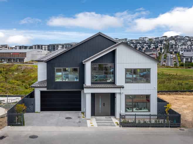 29 Streamview Way, Long Bay