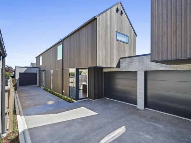 2/31 Rutland Street, Saint Albans