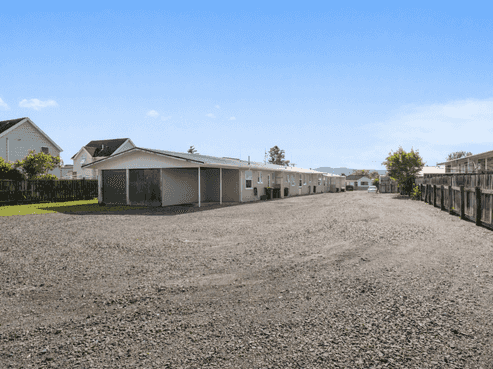 57C, D & E James Street, Glenholme