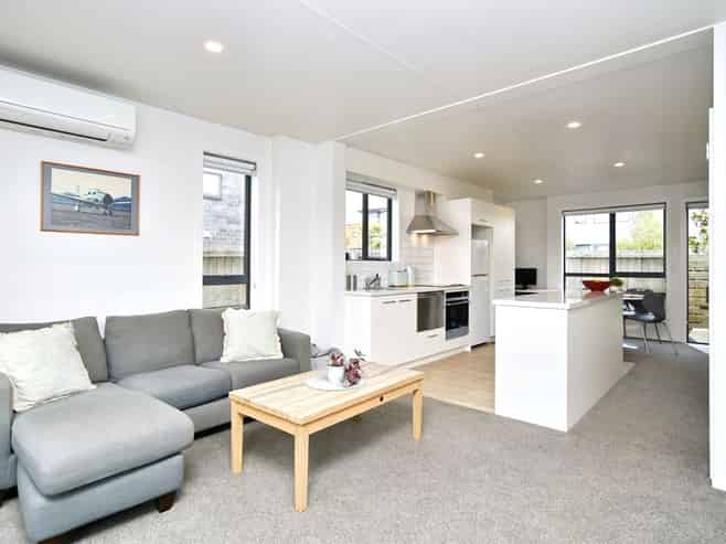 14/14 Buffon Street, Waltham