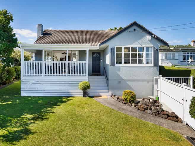 125 Owairaka Avenue, Mount Albert