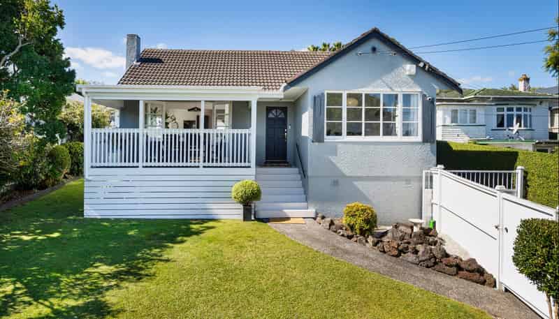 125 Owairaka Avenue, Mount Albert