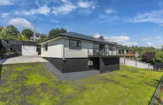 21 Braeside, Kinmont Park