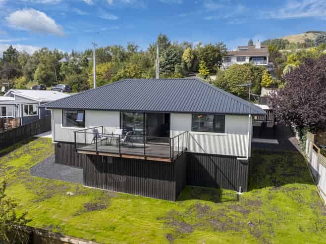 21 Braeside, Kinmont Park