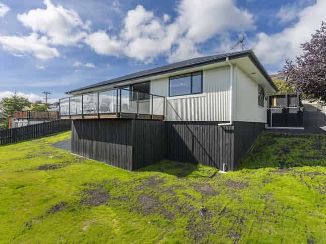 21 Braeside, Kinmont Park