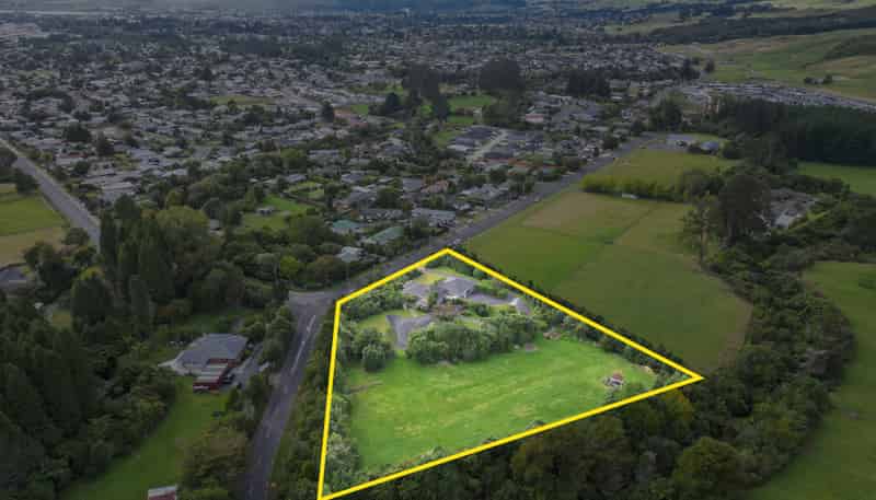 1 Pukehangi Road, Pukehangi