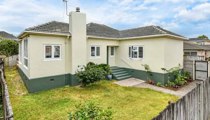 77B Coronation Road, Papatoetoe