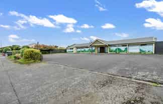 SH1 Site with many uses