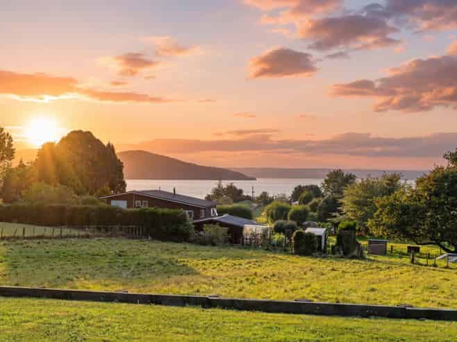 96 State Highway 33, Tikitere