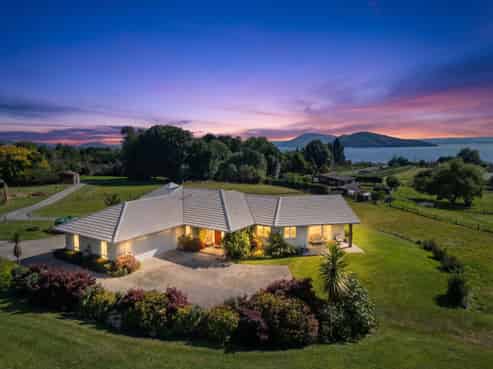 96 State Highway 33, Tikitere