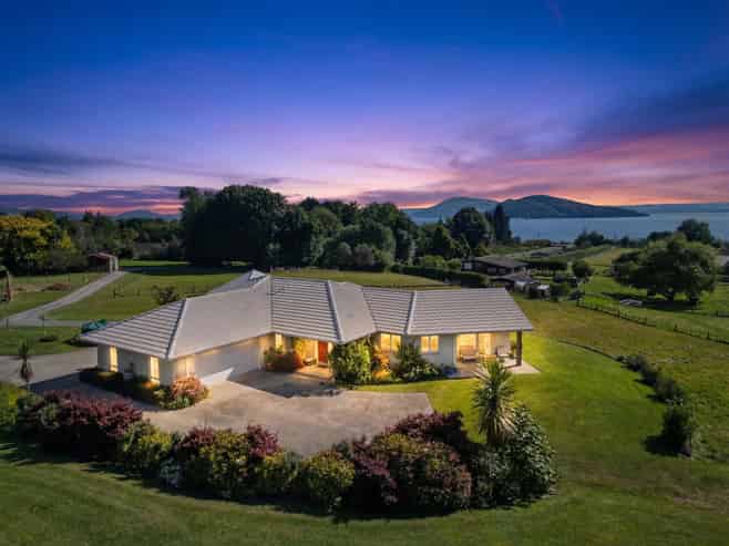 96 State Highway 33, Tikitere