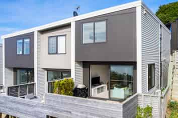 10/52 High Street, Island Bay