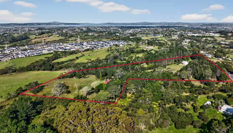 55 Red Hills Road, Massey