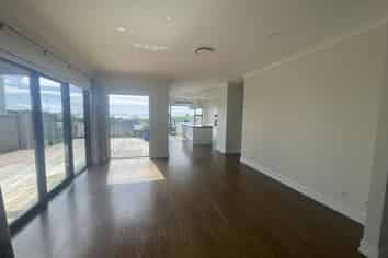 39 Headland Drive, Long Bay