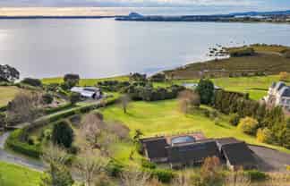 340B Pahoia Road, Whakamarama