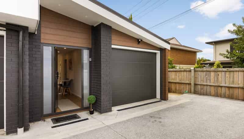 9/35 Centreway Road, Orewa