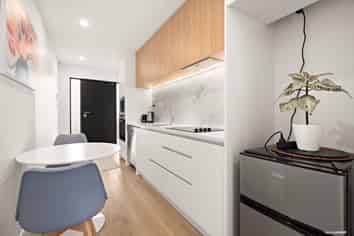 9/35 Centreway Road, Orewa