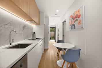 9/35 Centreway Road, Orewa