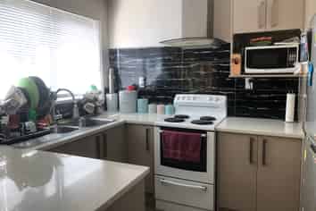 B/7 Sutton Crescent, Papatoetoe