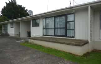 B/7 Sutton Crescent, Papatoetoe