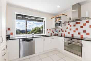 13 Sierra Way, Blue Mountains