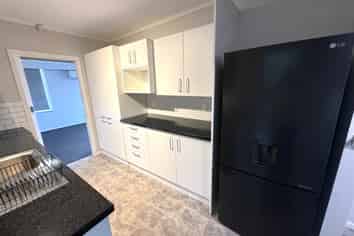 5 Hartley Terrace, Massey