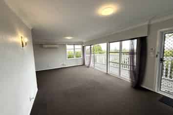 5 Hartley Terrace, Massey