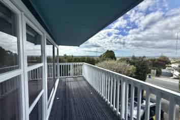 5 Hartley Terrace, Massey