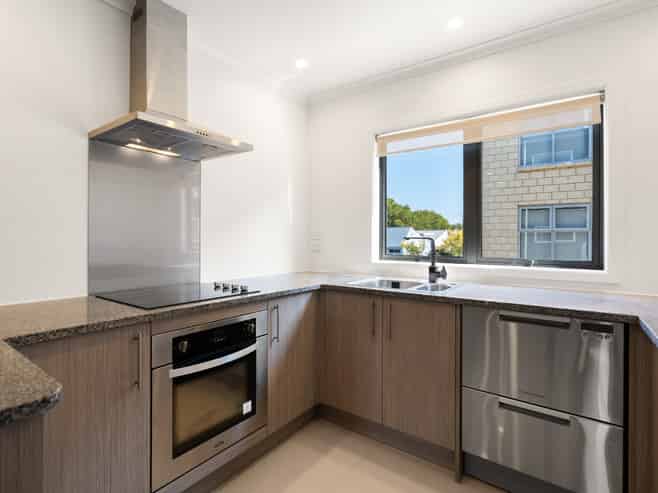 10/7 Vialou Street , Hamilton Central