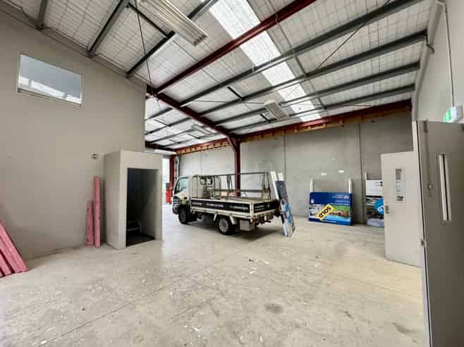 Road Front Industrial with Solar