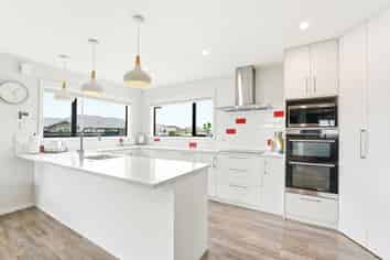 50 Nancy Avenue, Feilding