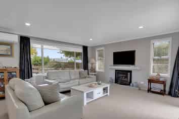 9A Bronte Place, Leamington