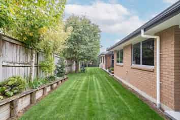 9A Bronte Place, Leamington