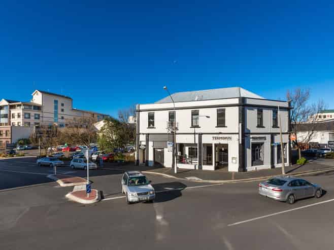 Former Hospitality Venue For Lease