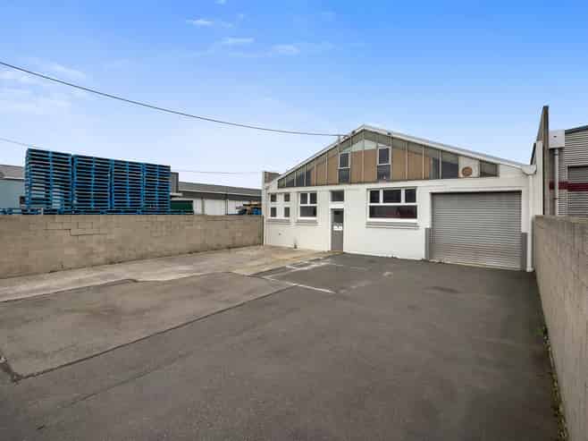 Affordable, Centrally Located Industrial Warehouse
