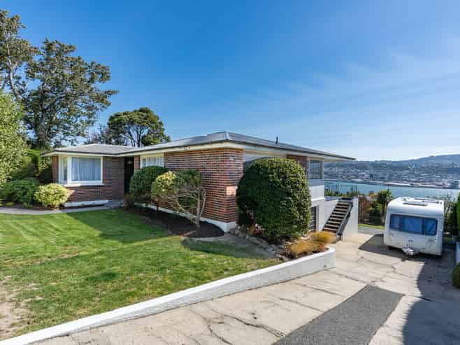 103 Larnach Road, Vauxhall