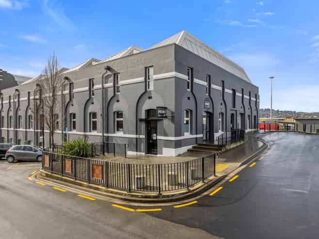 Rare Warehouse Precinct Tenancy for Lease