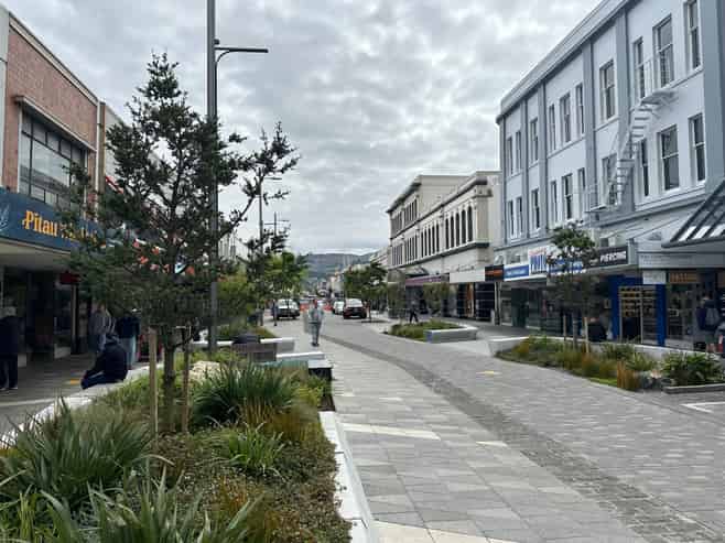 Profile Offices/Retail On Dunedin's Main Street