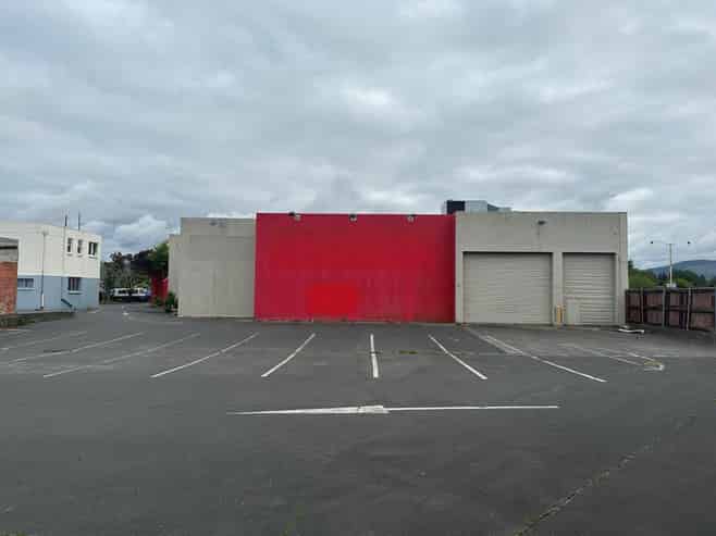 Large Format Retail Space for Lease in Mosgiel