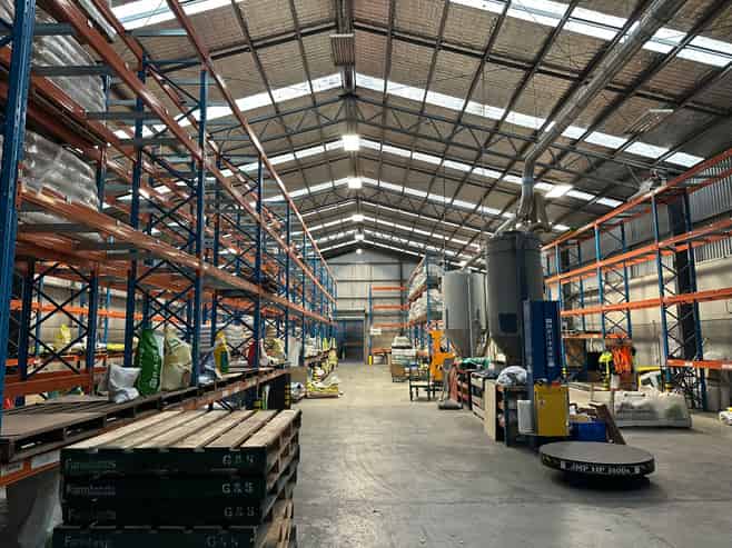 Modern Industrial - Growing Location