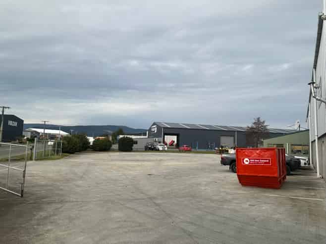 Modern Industrial - Growing Location