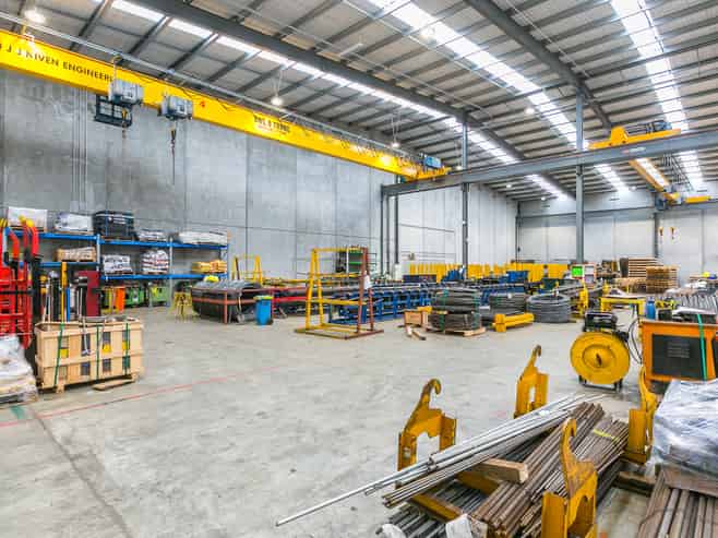 Modern Warehouse Sub-lease Opportunity